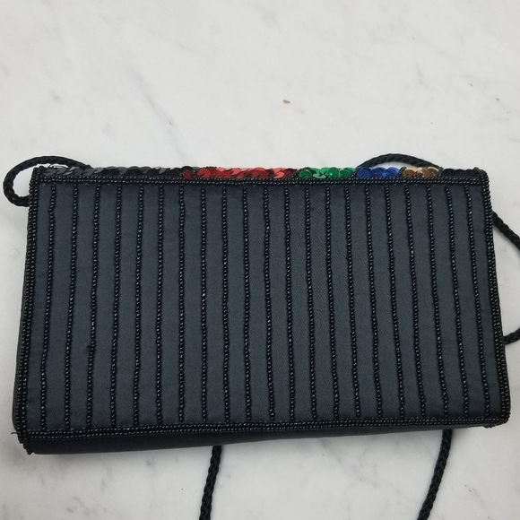 Multicolored Sequined Purse - Picture 3 of 8